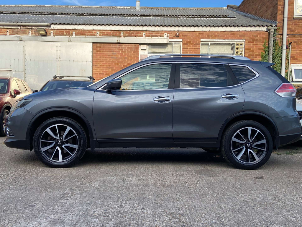 Nissan X-Trail  Silver #12