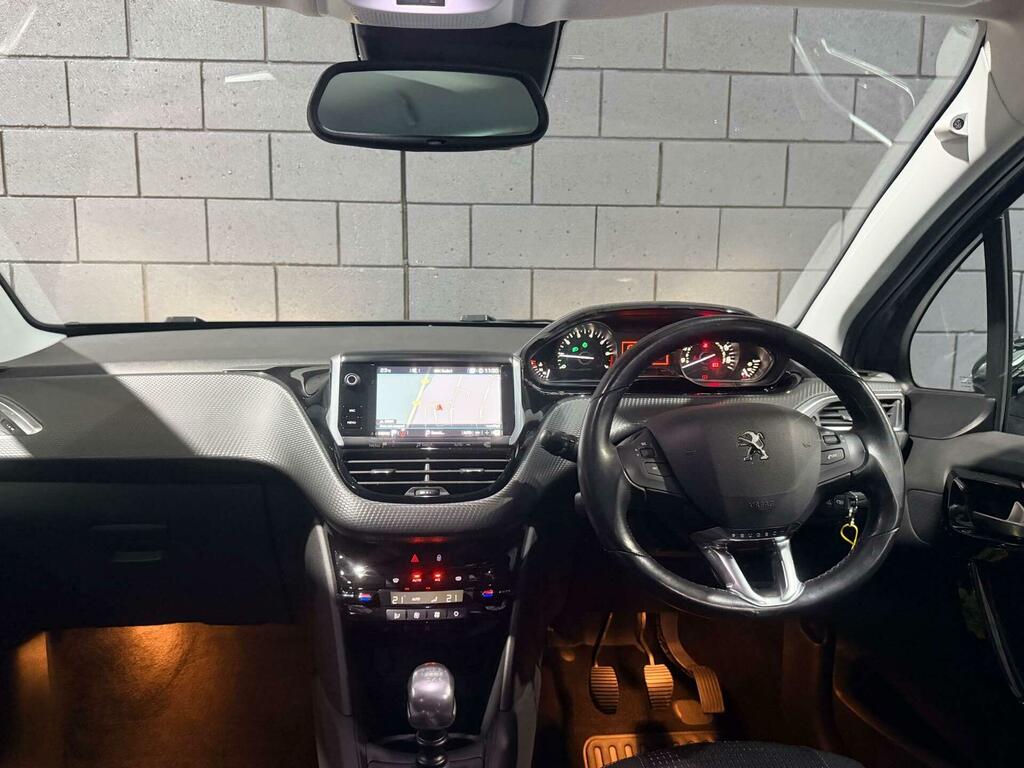 Peugeot 208 1.2 Puretech Tech Edition Euro 6 Ss KV19DJX Grey #2