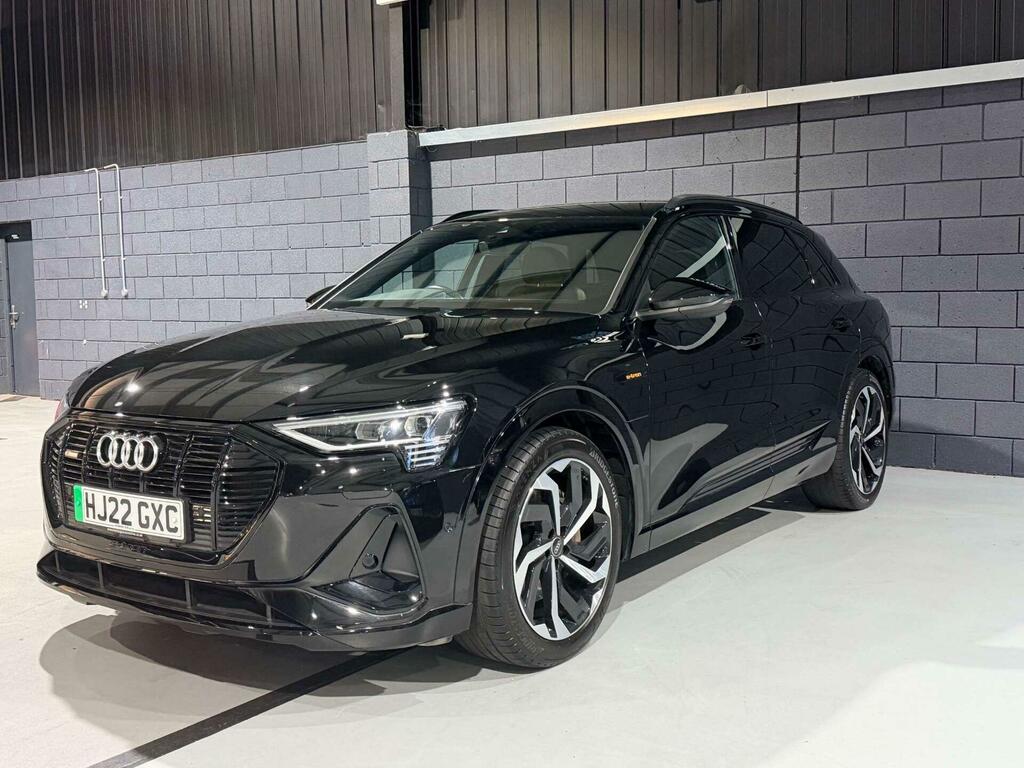 Audi E-tron Black Edition Black #6