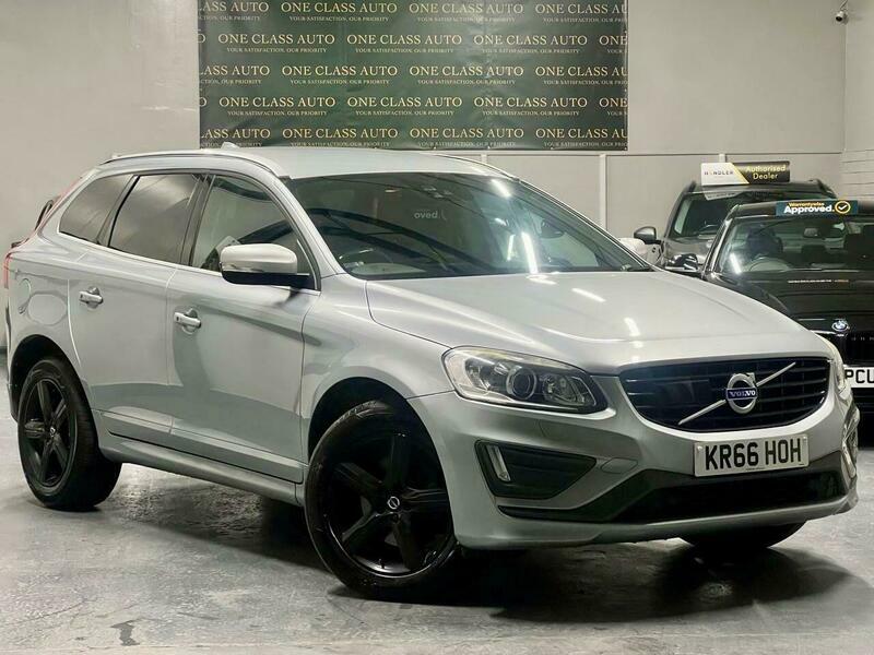 Volvo XC60 2.4 D5 R-design Lux Silver