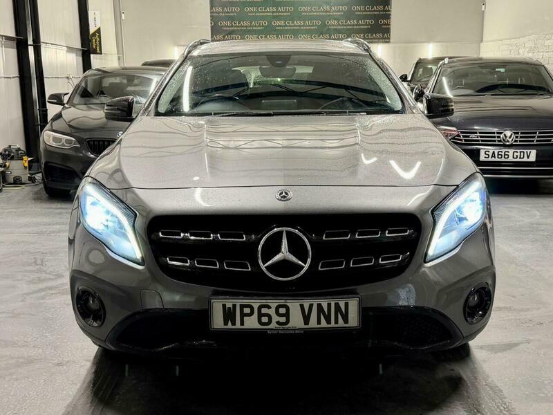Mercedes-Benz C Class 1.6 Gla180 Urban Edition Grey #3