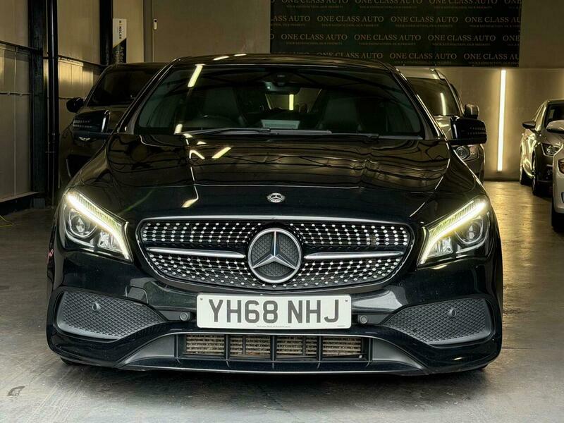 Mercedes-Benz CLA Class 2.1 Cla220d Amg Line Black #2