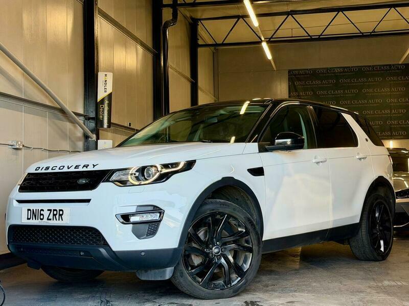 Land Rover Discovery Sport 2.0 Td4 Hse Black DN16ZRR White #3