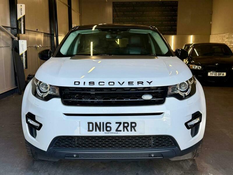 Land Rover Discovery Sport 2.0 Td4 Hse Black DN16ZRR White #2