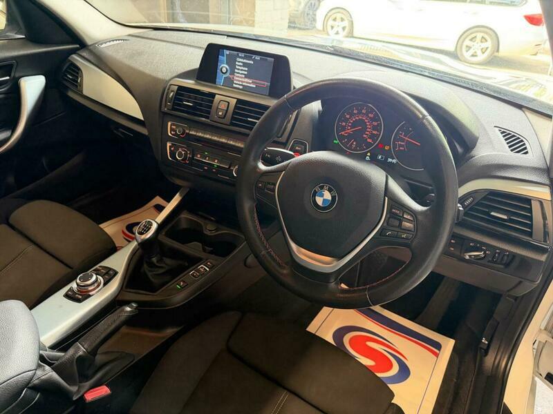 BMW 1 Series Hatchback 3.0 M135i Ss 201414 White #8