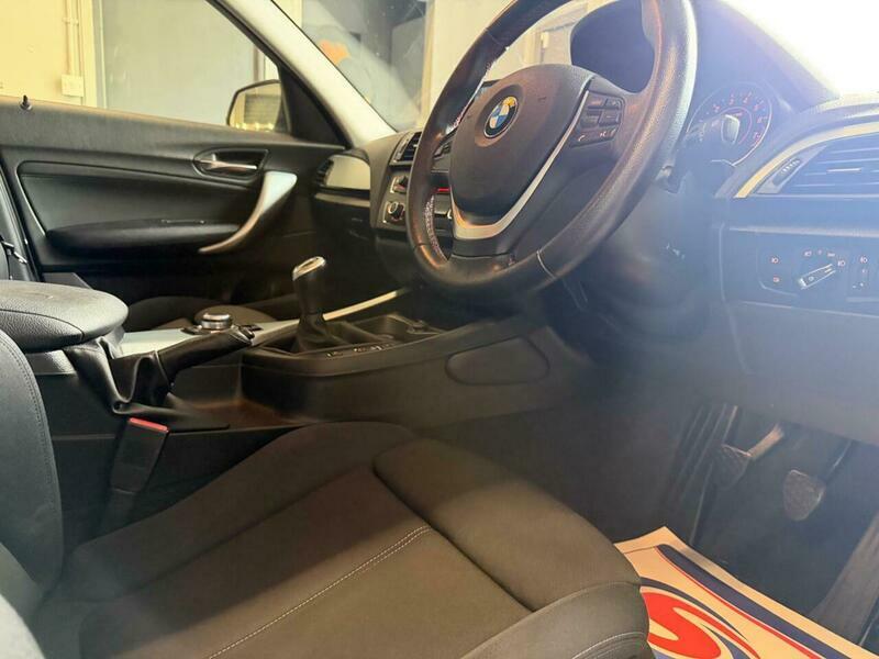 BMW 1 Series Hatchback 3.0 M135i Ss 201414 White #9