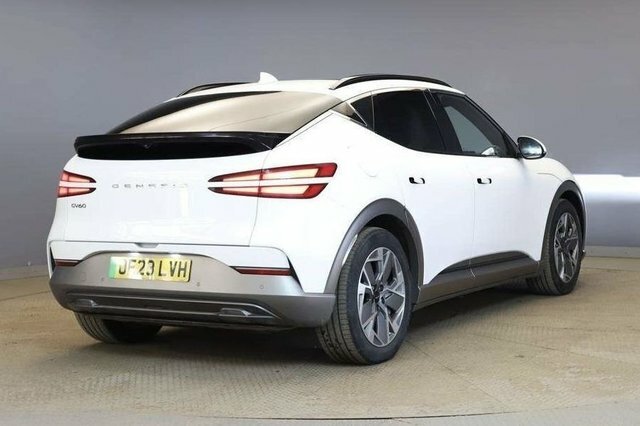 Genesis GV60 77.4Kwh Premium Suv 229 Ps White #3
