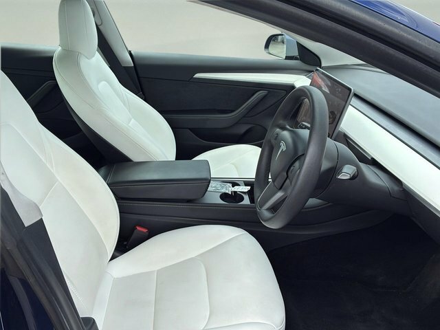 Tesla Model 3 Standard Range Plus Saloon Rwd BJ71AFY Blue #6