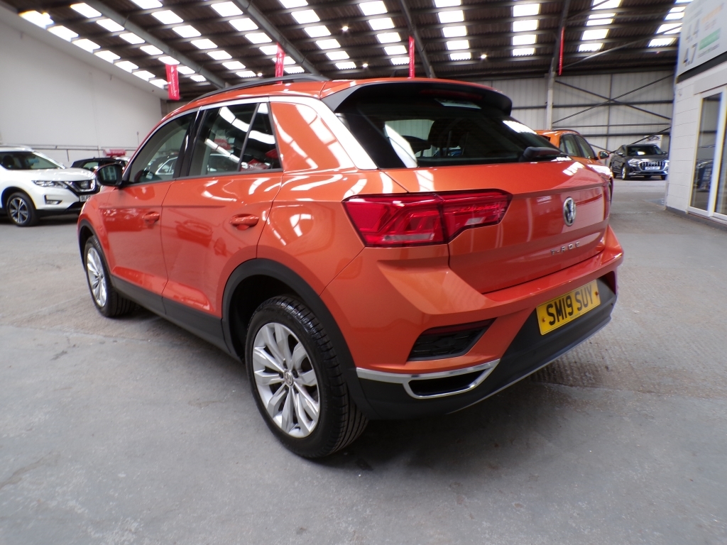 Volkswagen T-Roc 1.0 Se Tsi Orange #4