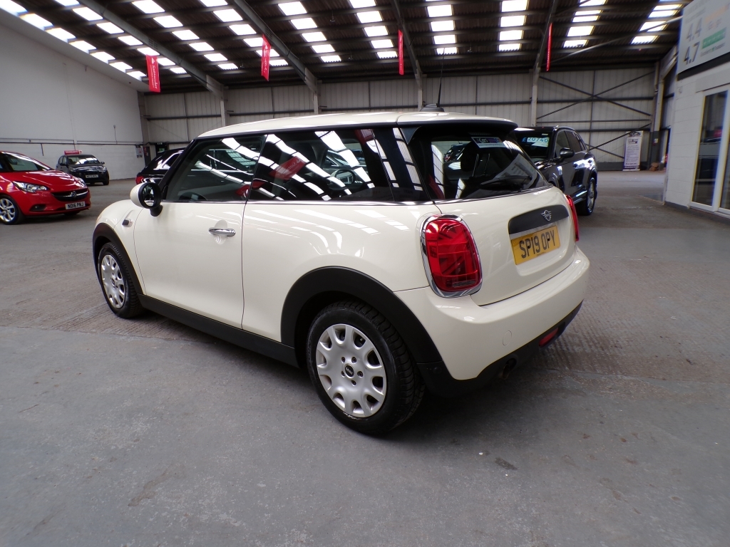 Mini Hatch 1.5 One Classic SP19OPY White #3