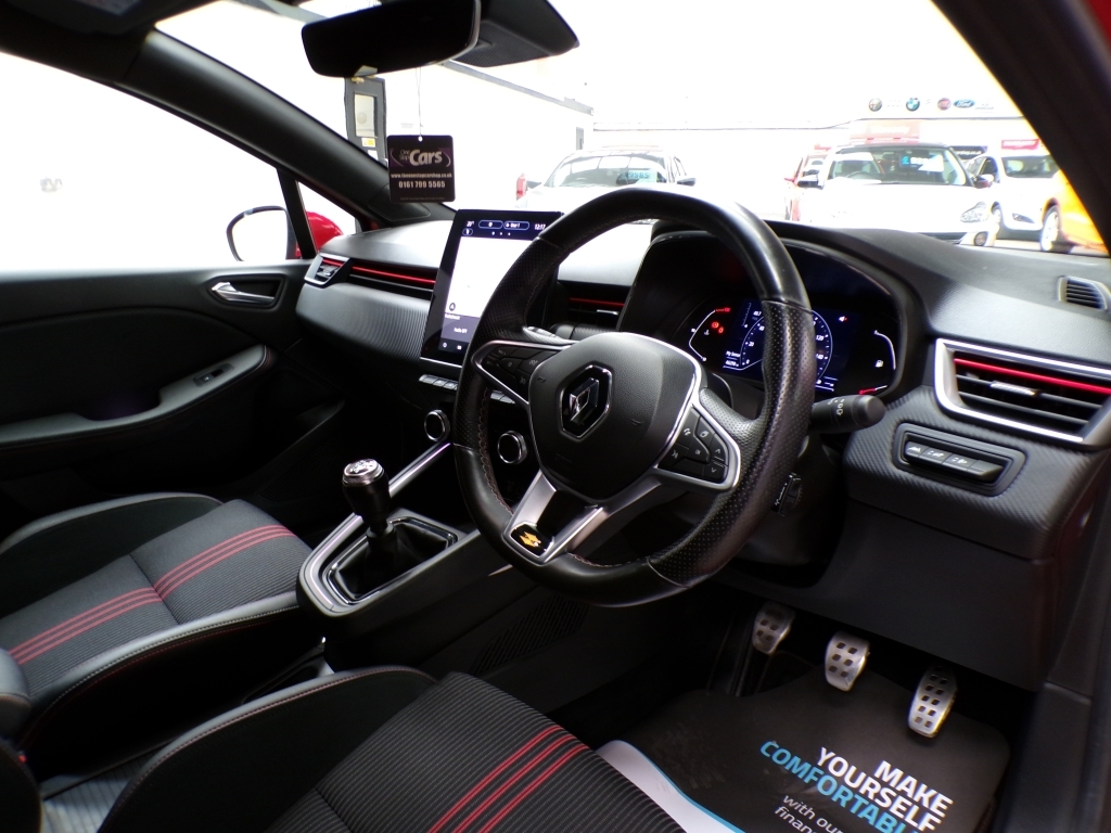 Renault Clio E-tech Launch Edition White #19