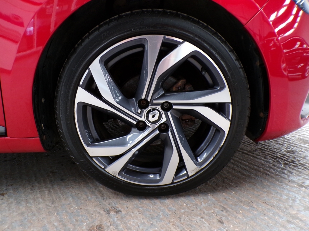 Renault Clio E-tech Launch Edition White #9