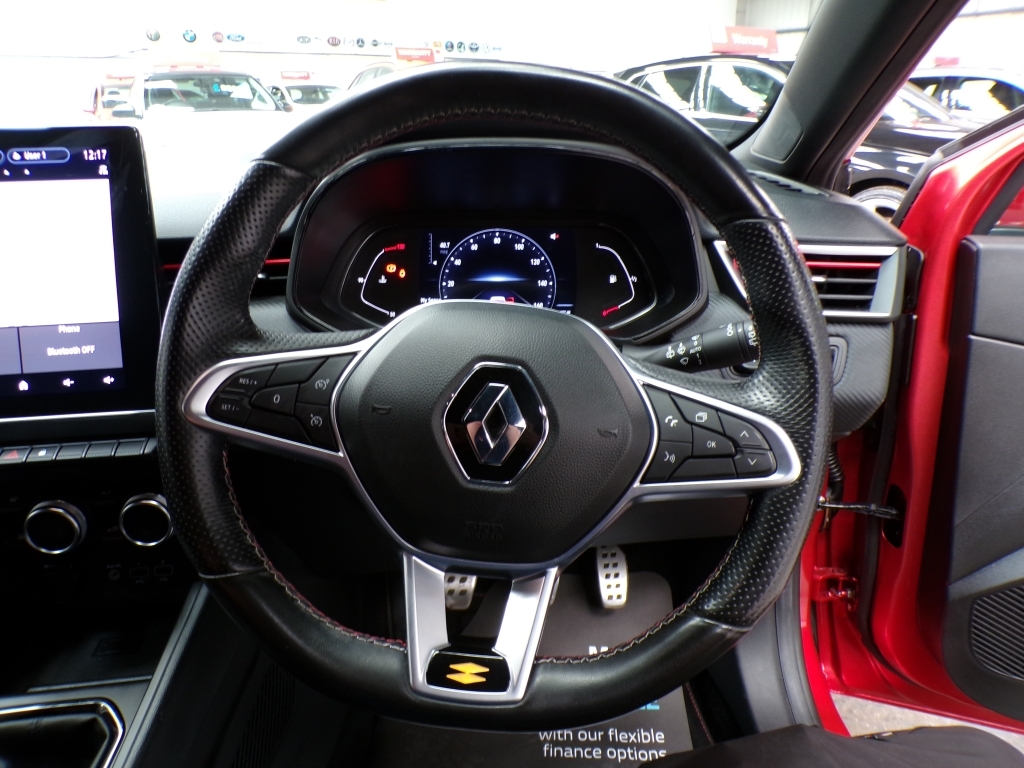 Renault Clio E-tech Launch Edition White #20