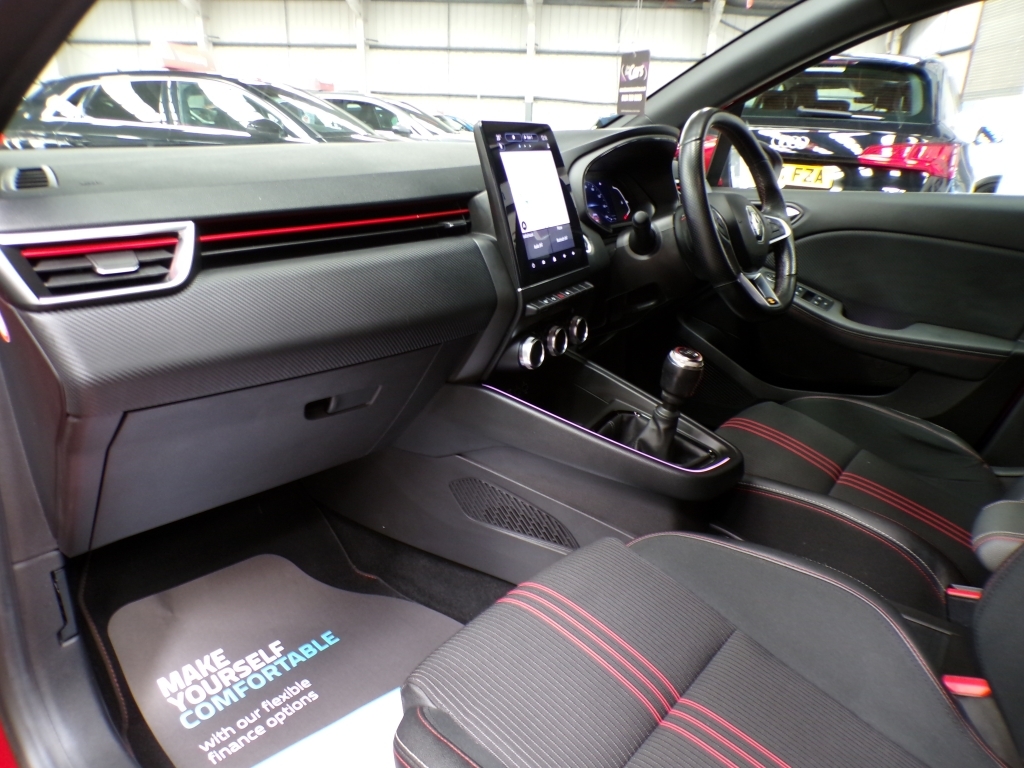 Renault Clio E-tech Launch Edition White #15