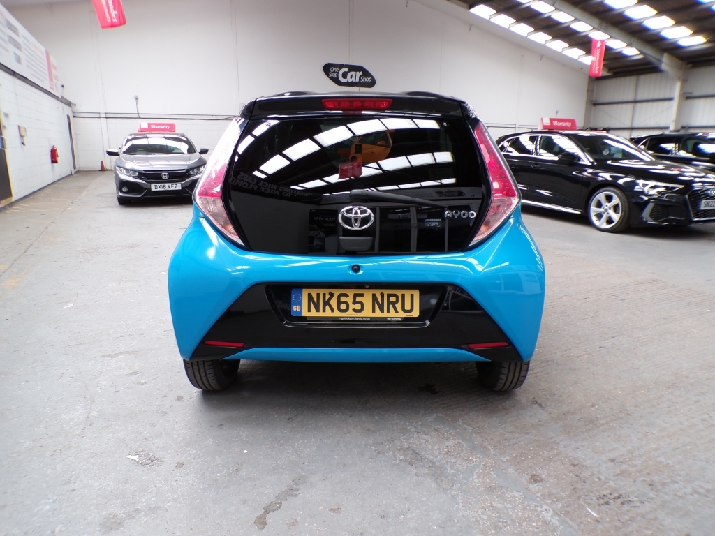 Toyota Aygo 1.0 Vvt-i X-cite 2 Blue #3