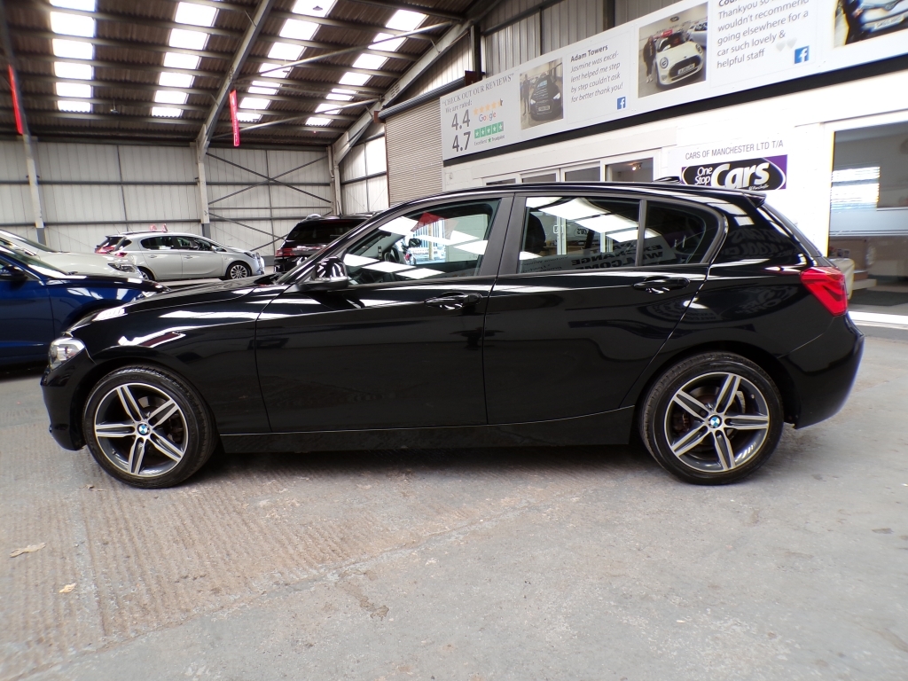 BMW 1 Series 1.5 118I Sport Black #3