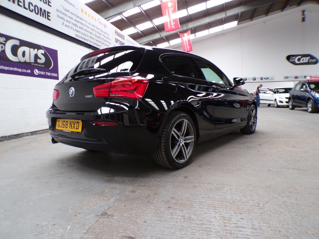 BMW 1 Series 1.5 118I Sport GJ68NXD Black #3