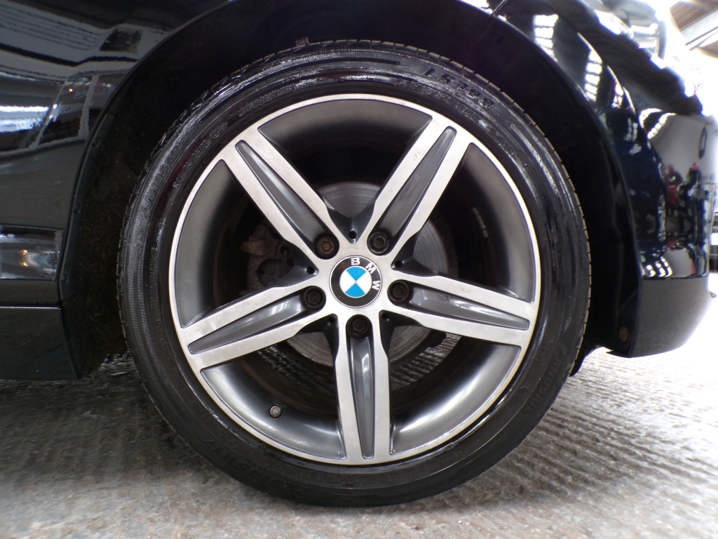 BMW 1 Series 1.5 118I Sport GJ68NXD Black #5