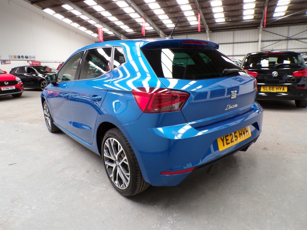 Seat Ibiza 1.0 Ecotsi Xcellence Dsg YE25HVH Blue #4