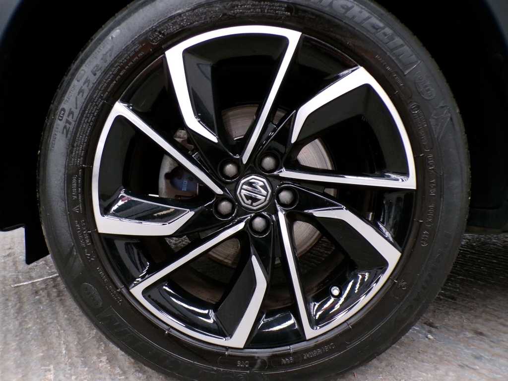 MG ZS 1.0T Gdi Exclusive Dct Black #11