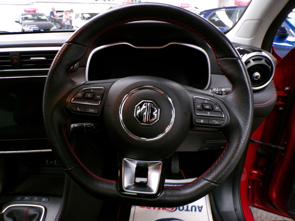 MG ZS 1.0T Gdi Exclusive Dct Black #20