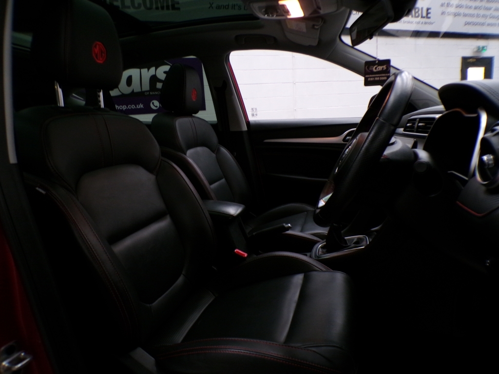 MG ZS 1.0T Gdi Exclusive Dct Black #18