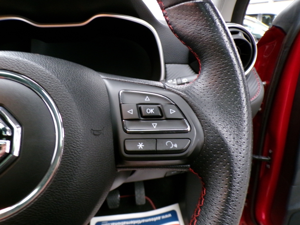 MG ZS 1.0T Gdi Exclusive Dct Black #22