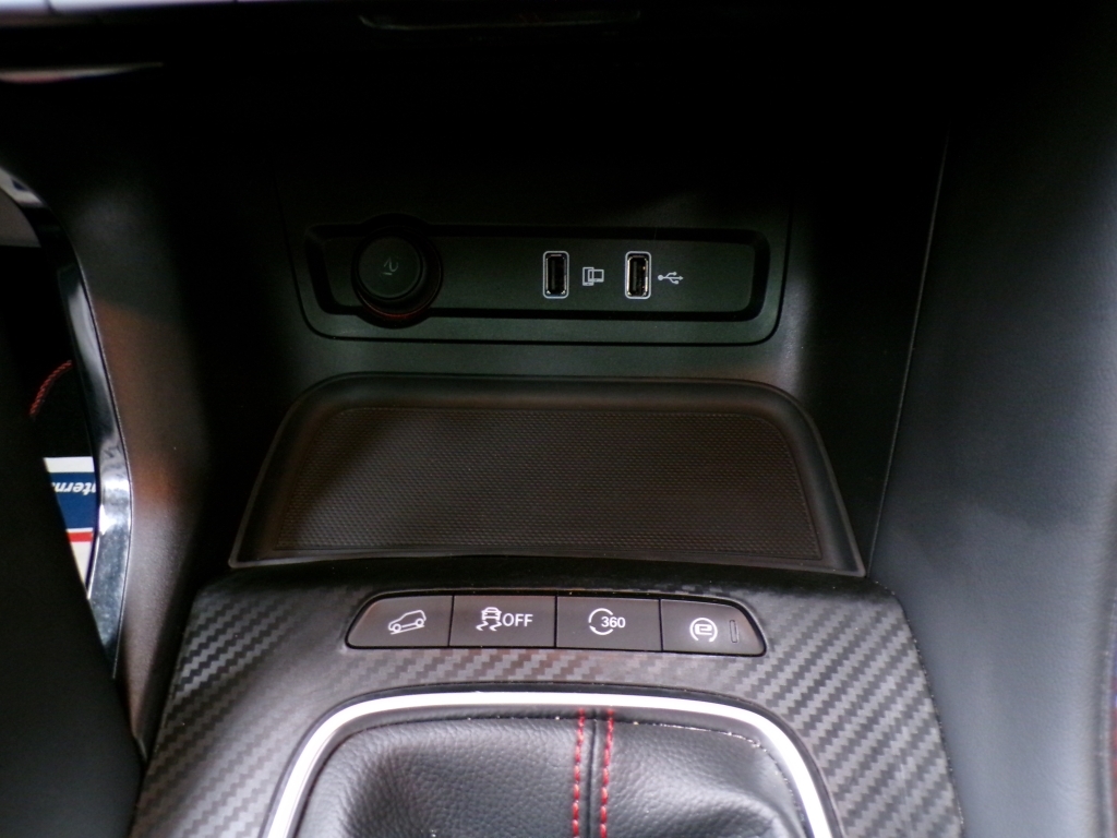 MG ZS 1.0T Gdi Exclusive Dct Black #26