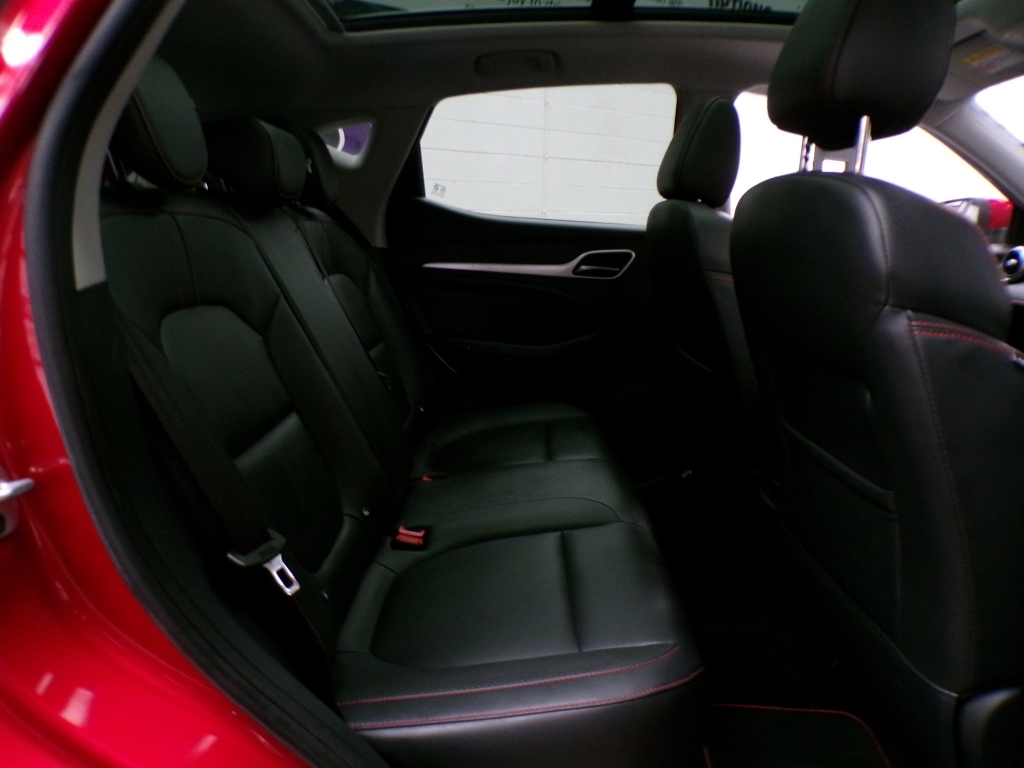 MG ZS 1.0T Gdi Exclusive Dct Black #32