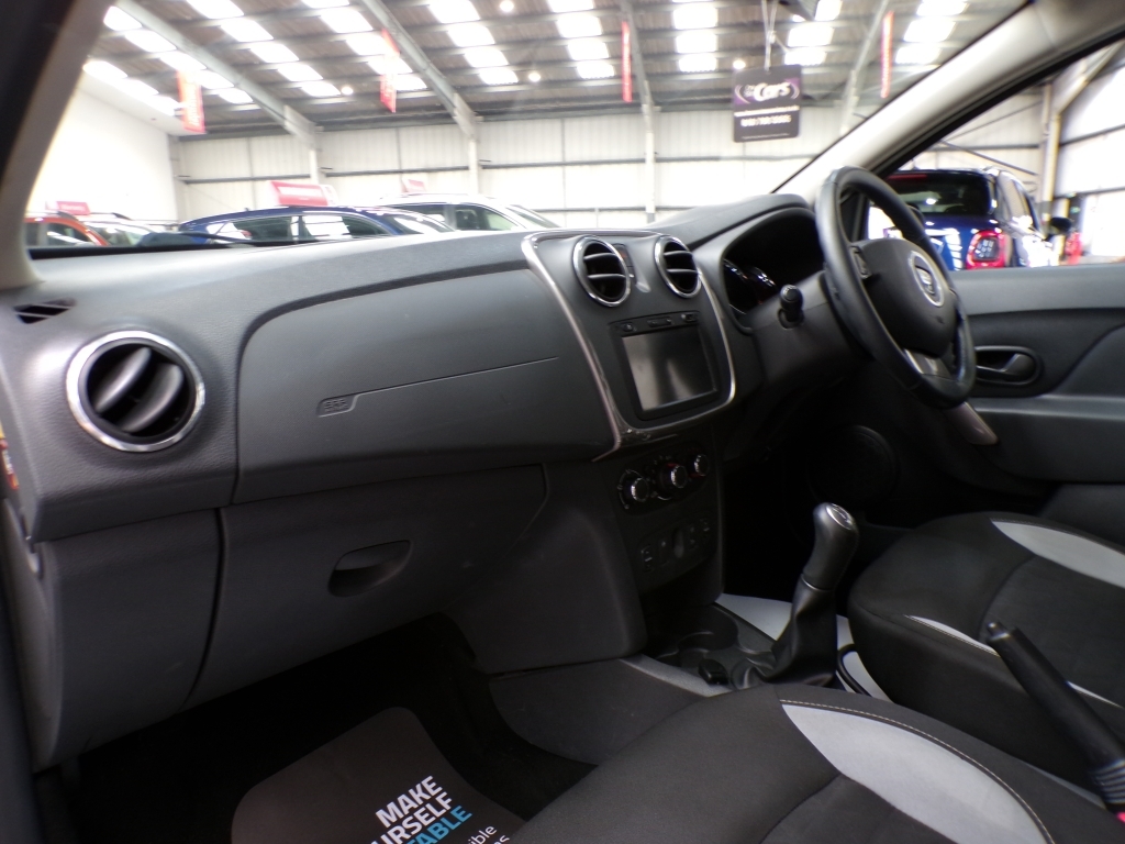 Dacia Sandero Stepway 0.9 Tce Laureate Euro 5 Black #15