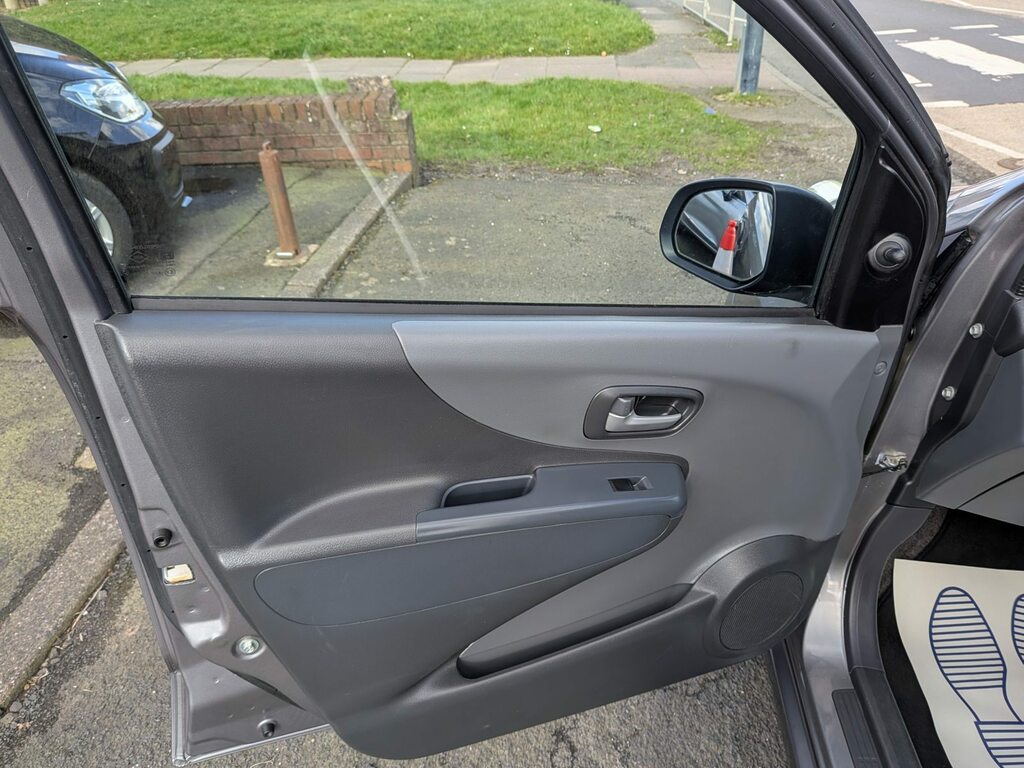 Suzuki Alto Suzuki Alto 1.0 Sz Hatch. Silver 20 Silver #28