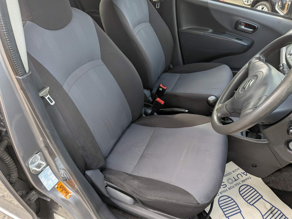 Suzuki Alto Suzuki Alto 1.0 Sz Hatch. Silver 20 Silver #24