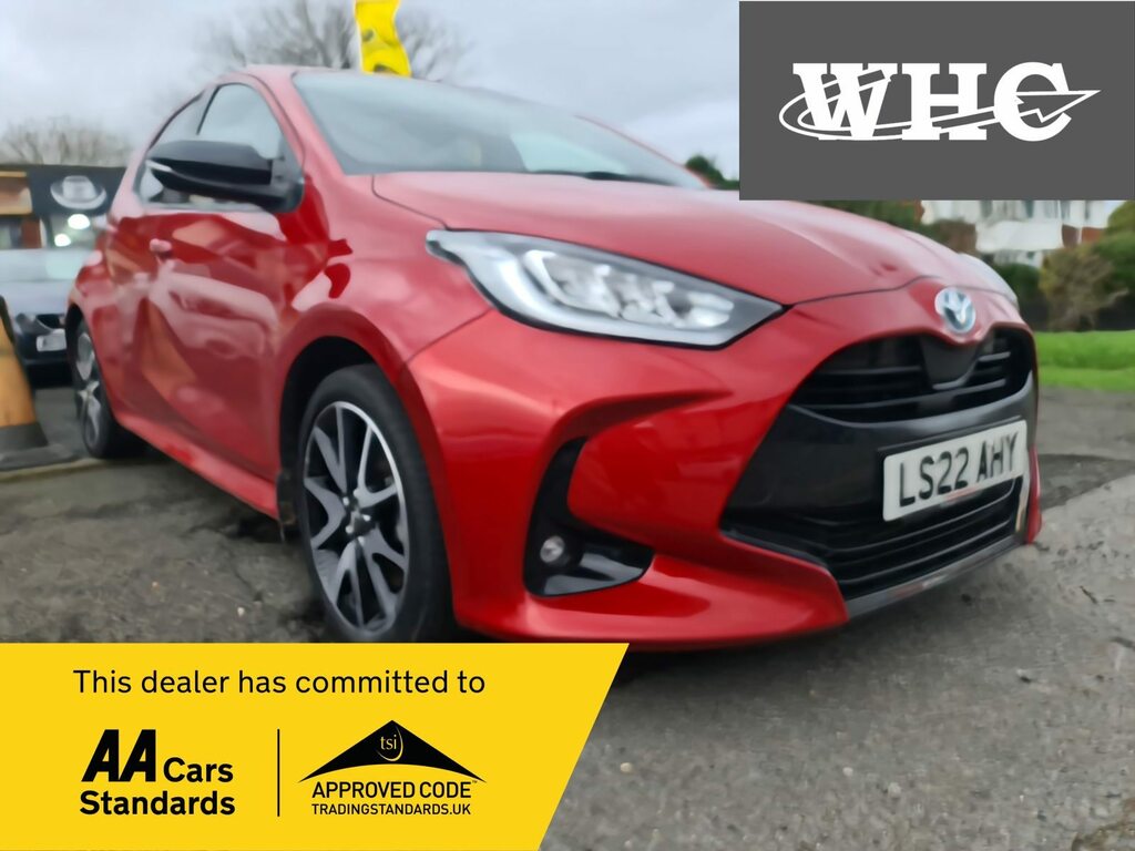 Toyota Yaris 1.5 Vvt-h Dynamic E-cvt Euro 6 S S Red