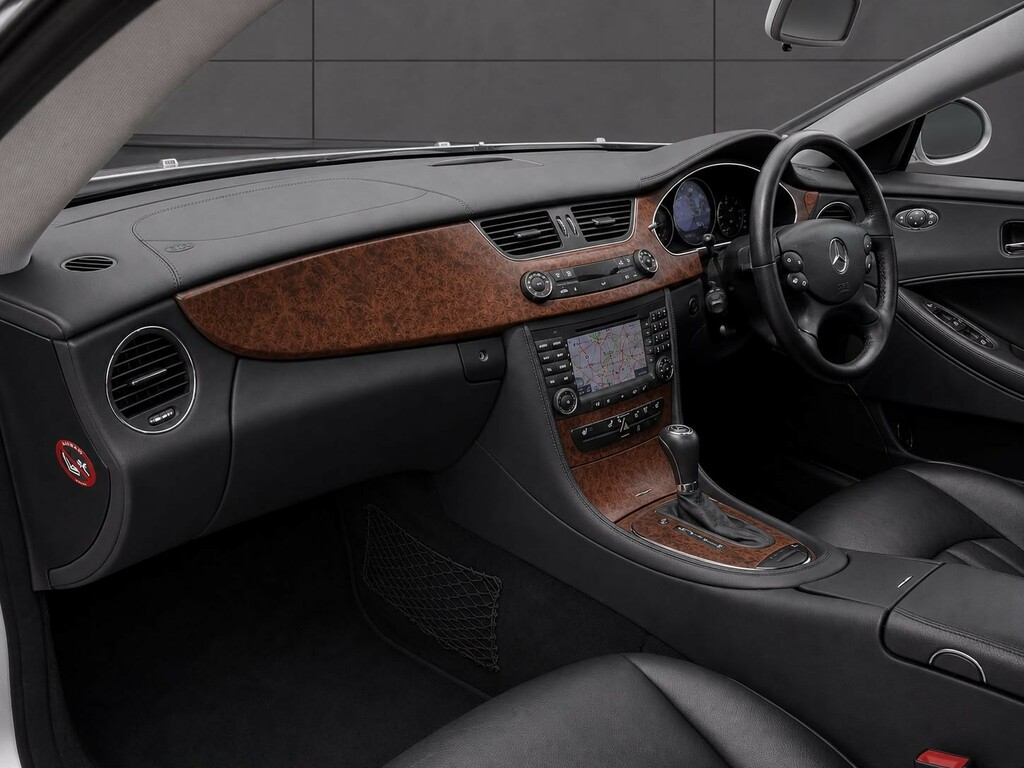 Mercedes-Benz CLS 3.5L Null Silver #15