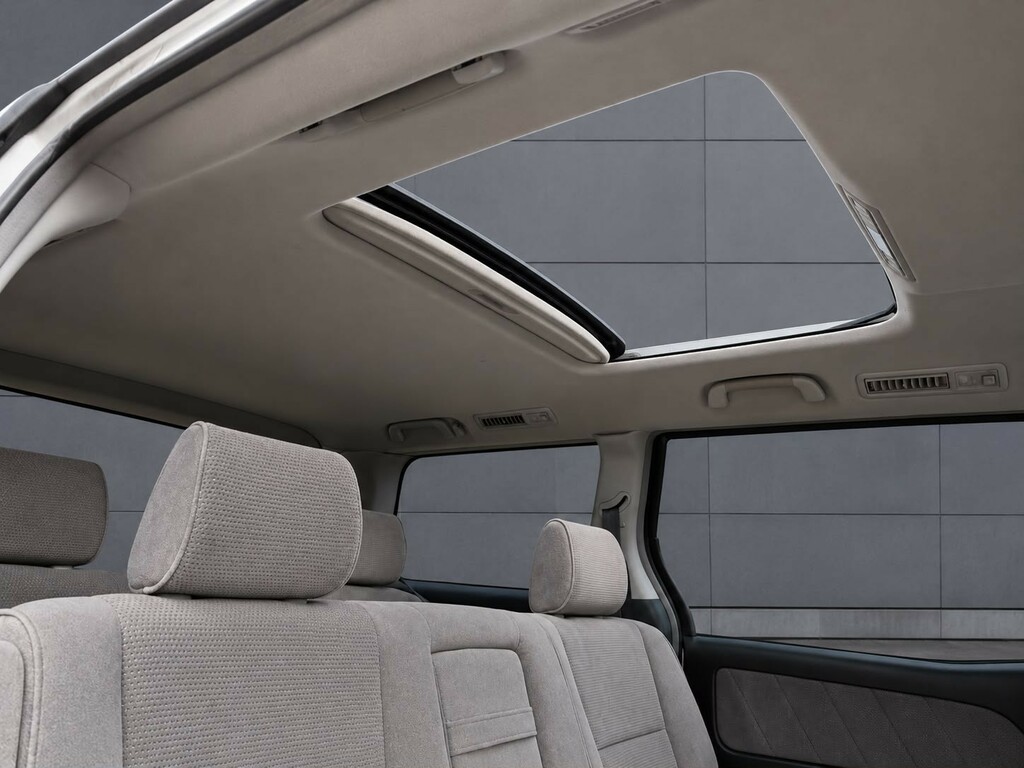 Toyota Alphard #11