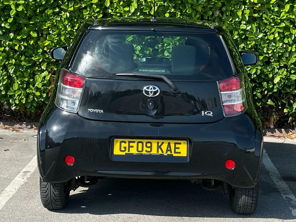 Toyota IQ 1.0 Vvt-i Euro 4 Black #6