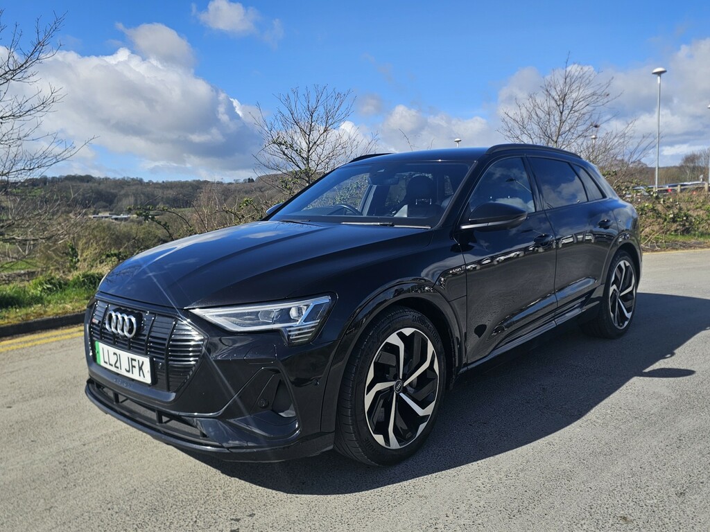 Audi E-tron 55 Black Edition Black