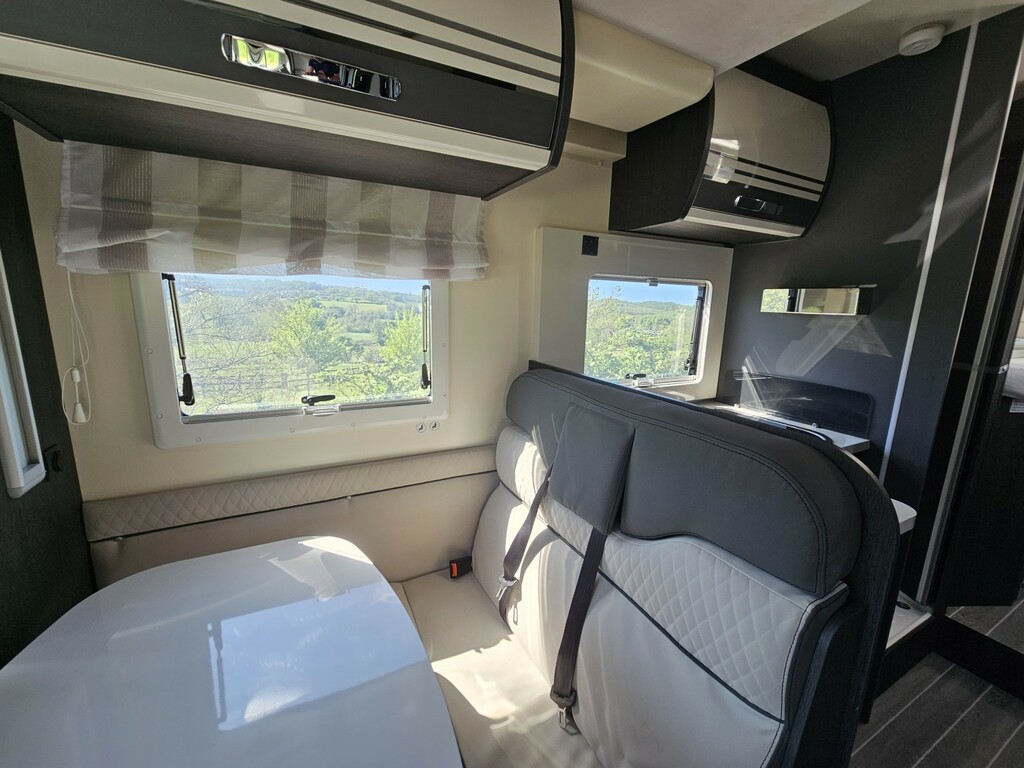Ford Transit Custom Zefiro 685 PO24FXL White #4