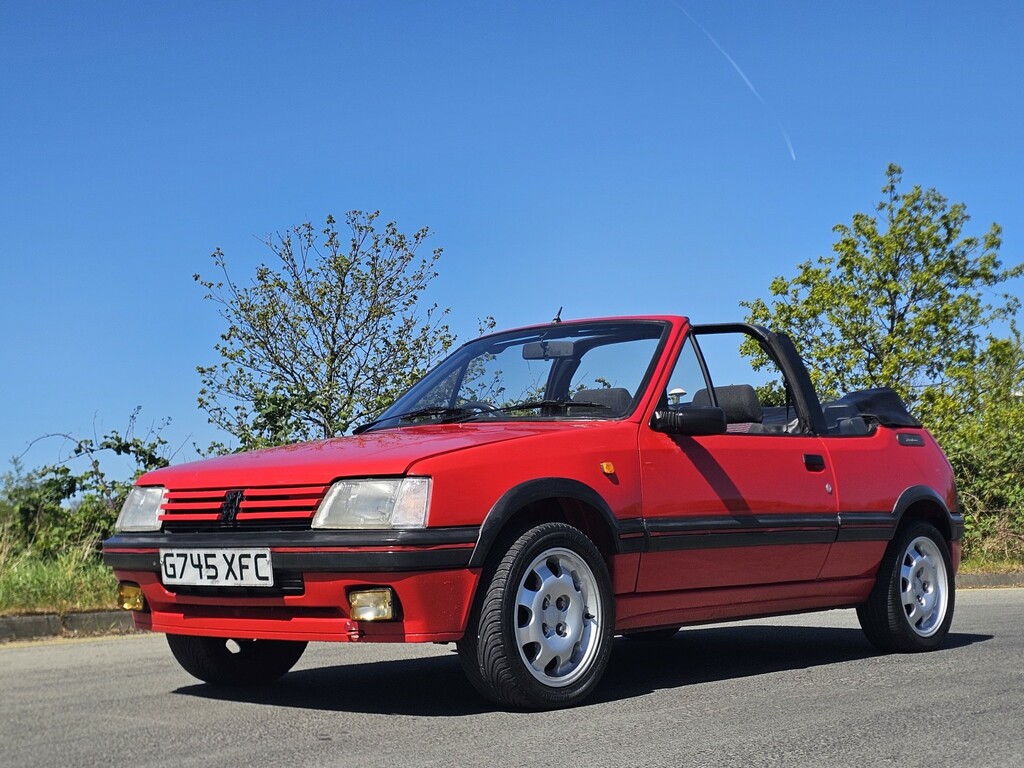 Peugeot 205 1.6 Cabriolet Gti Lookalike Red