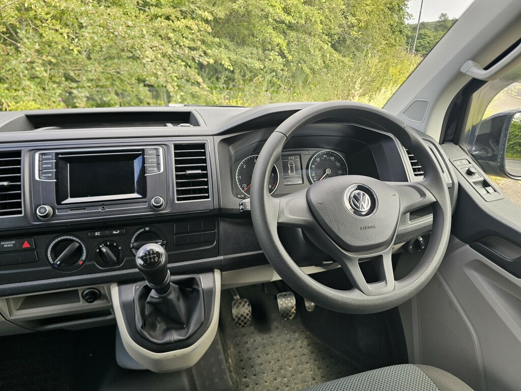 Volkswagen Campervan 2.0L Toilet Kitchen 2 Berth Grey #18