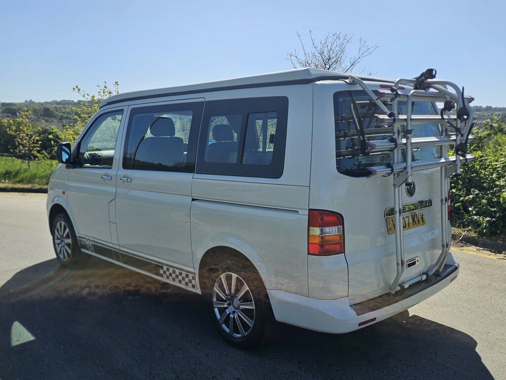 Volkswagen Campervan 2.5L Cr35 White #25