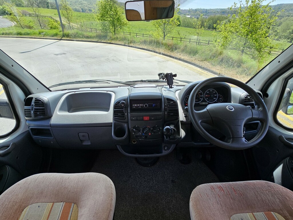Fiat Ducato Motorhome Roller Team White #19