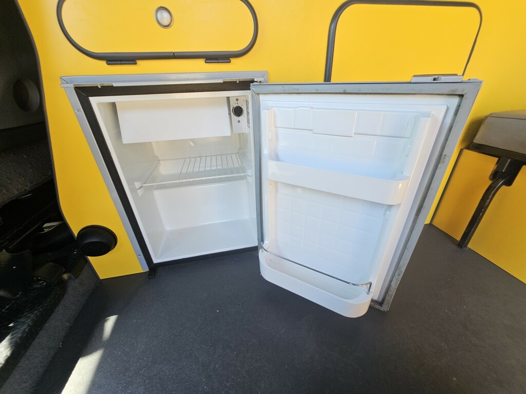 Vauxhall Vivaro Panel Van Di 2700 Swb Pv 200606 White #24