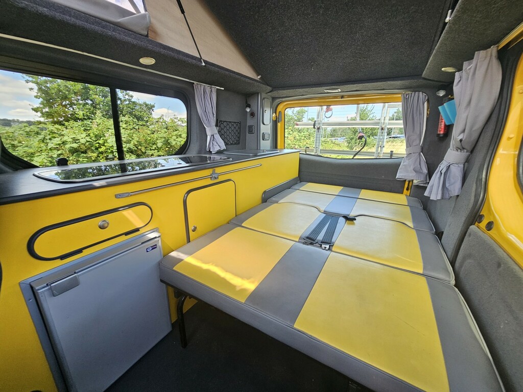 Vauxhall Vivaro Panel Van Di 2700 Swb Pv 200606 White #16