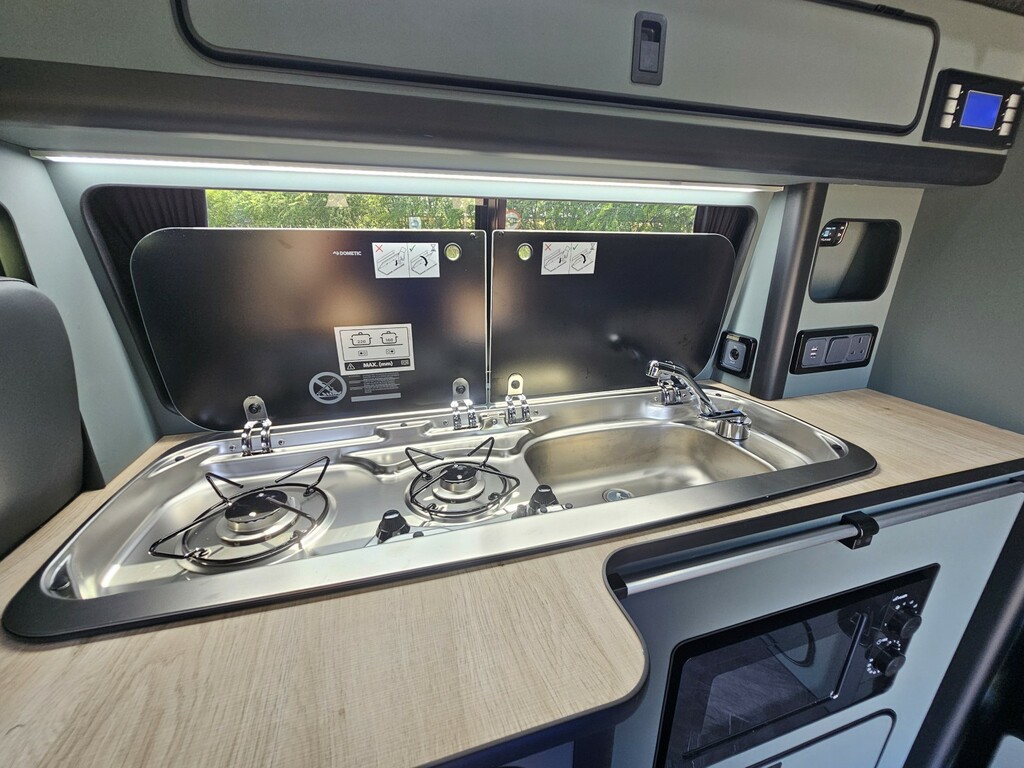 Volkswagen Campervan Highline Campervan Pop Top Campervan Grey #14