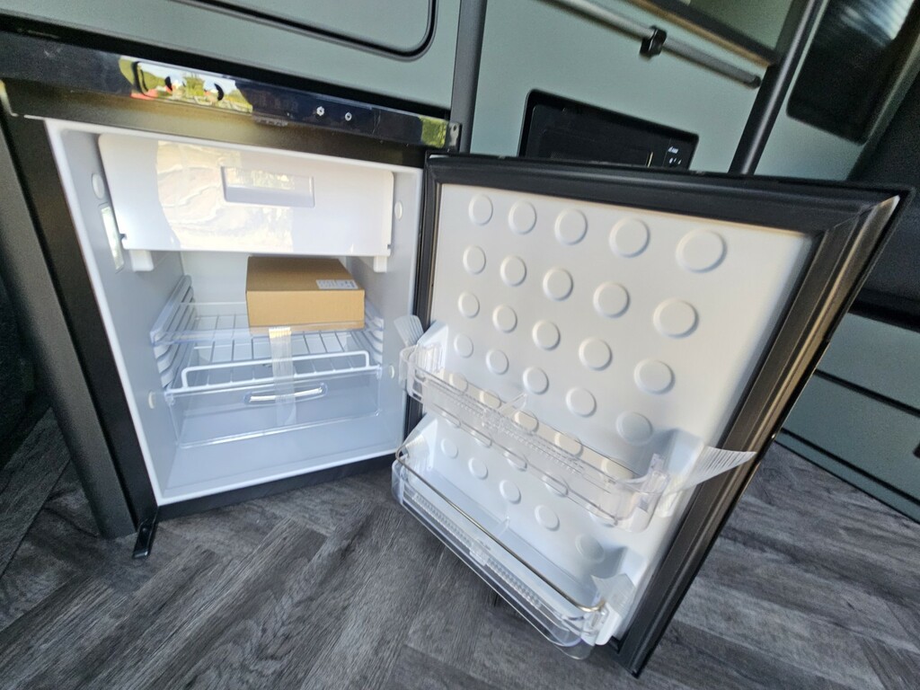 Volkswagen Campervan Highline Campervan Pop Top Campervan Grey #12