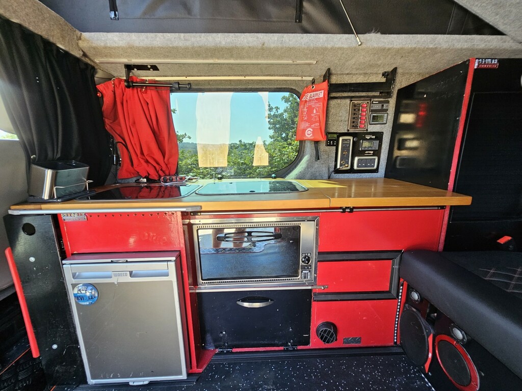 Vauxhall Vivaro 1.9 Cdti Pop Top Campervan Red #3