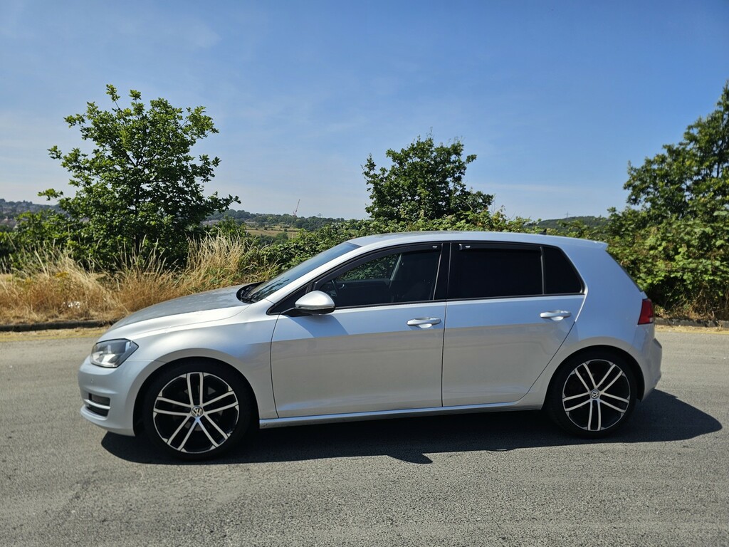 Volkswagen Golf Blue #17