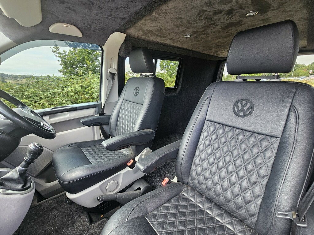 Volkswagen Transporter 2.0 Tdi T28 Bluemotion Tech Highline Silver #2