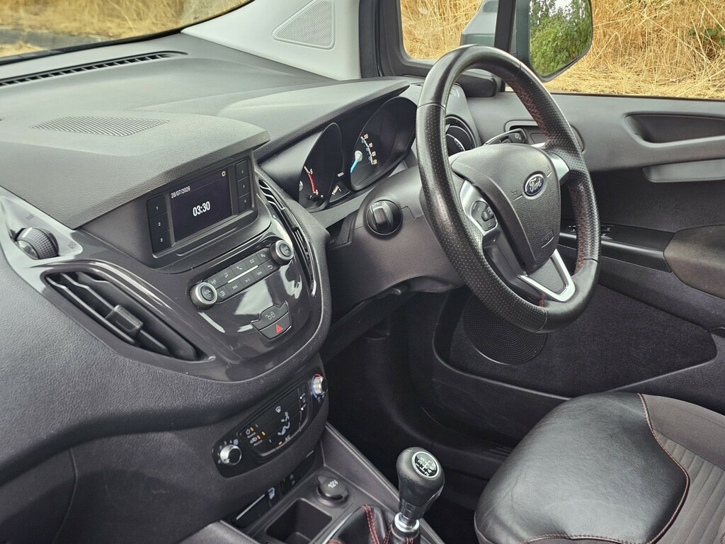 Ford Transit Courier Courier 1.0 Ecoboost Van Trend Cwvehiclemarketing White #16